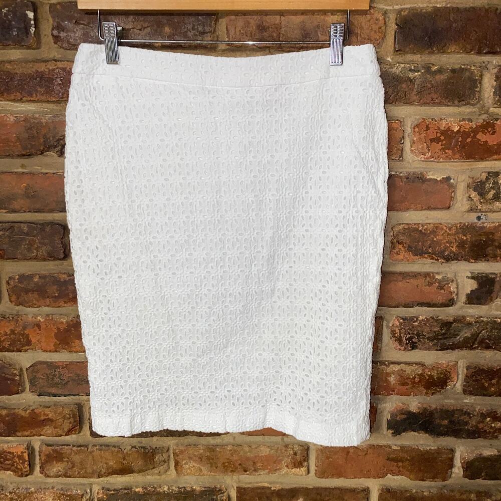 St. Tropez West White Eyelet Embroidered Pencil Straight Skirt Women's Size 6